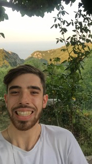 Artjom Naninjan